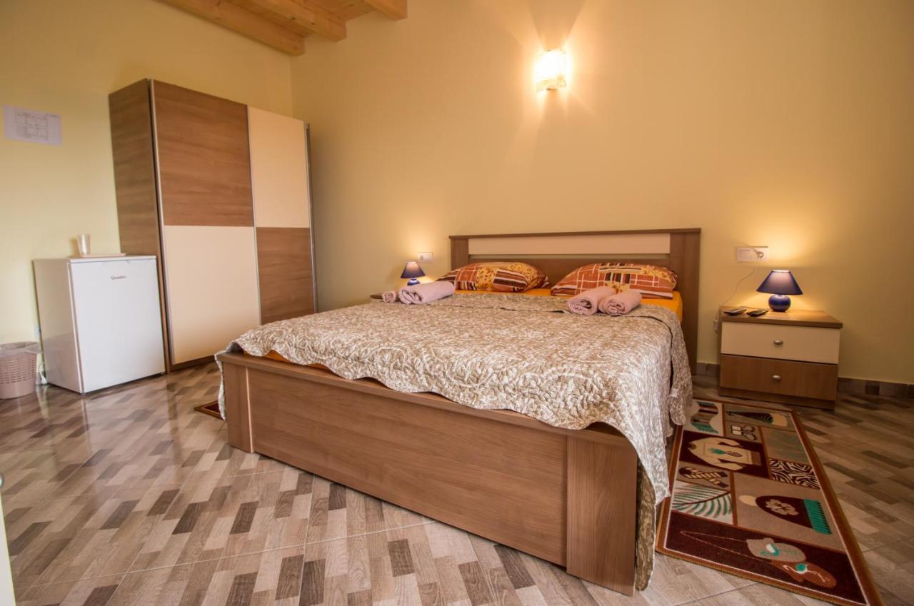 Nice Place Rovinj Ngoại thất bức ảnh